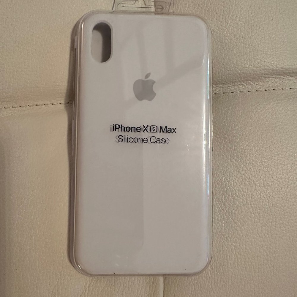 iPhone XS Max Silicone Case - White - Used